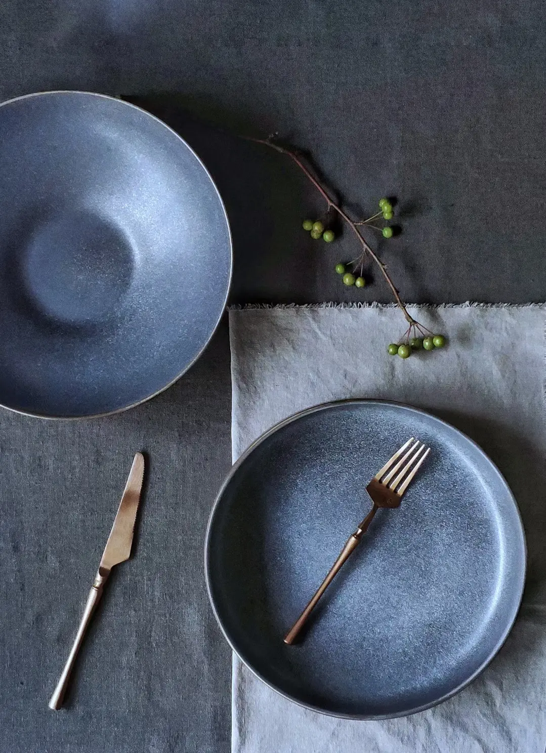 stoneware dinner plates