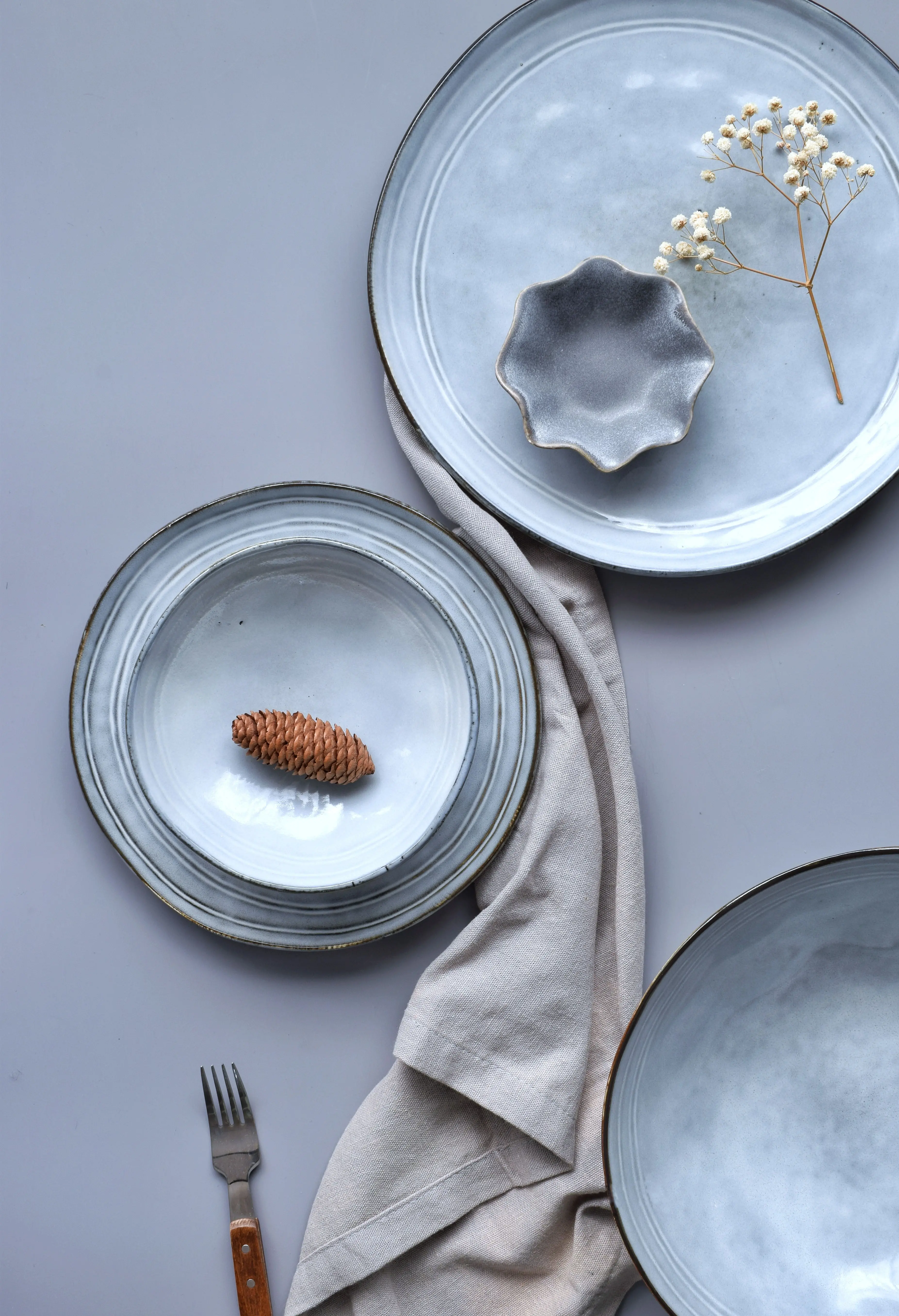 stoneware dinnerware