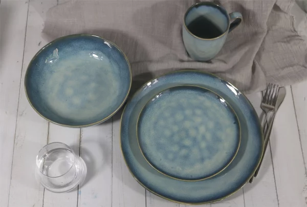 Wathet reactive glaze in stoneware（2）
