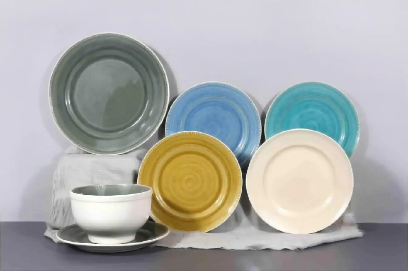 16 Pieces Dinnerware Set in crackle glaze