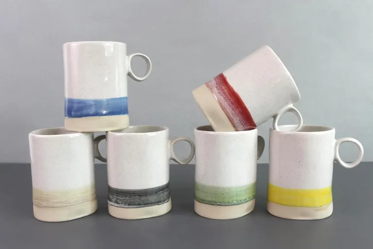 Organic shape mug with hand painting