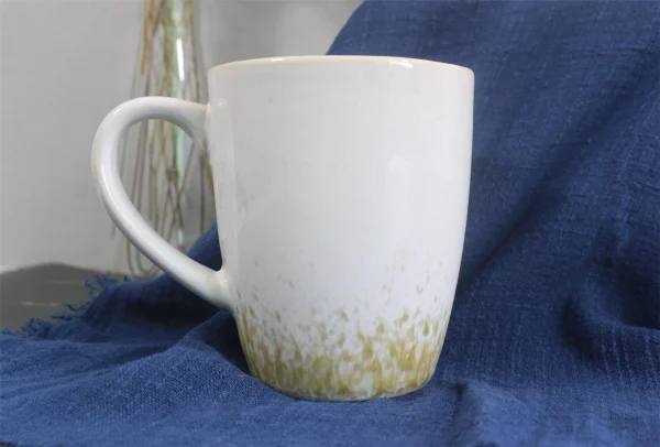 White reactive glaze in 16pcs stoneware set(3)